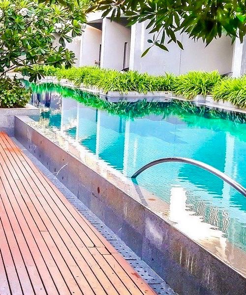 Piscina DESBORDANTE ✴️ diseño con cascada, construcción y precio |  ECOdeporte Wellness