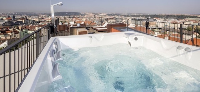 Artefacto Agarrar Agente Qué Piscina poner en ATICO o TERRAZA? ✴️ | ECOdeporte Wellness